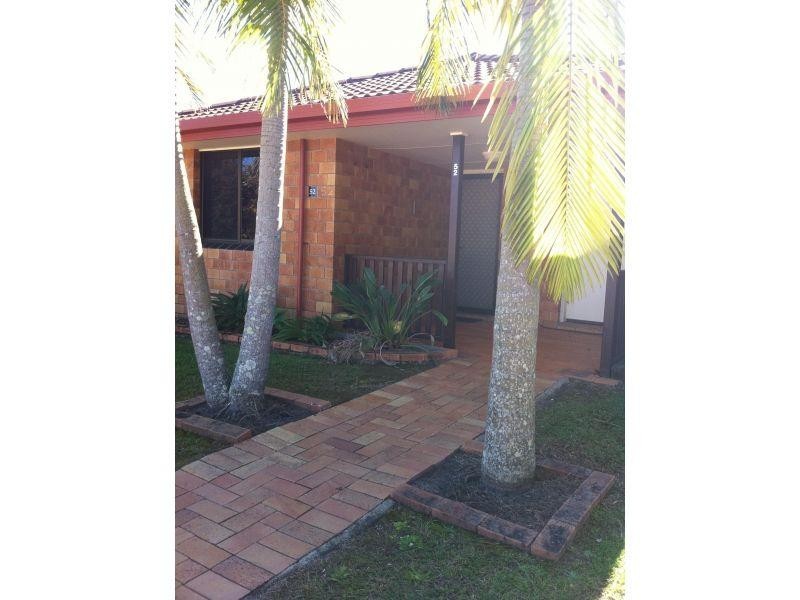 52/12 Landau Court, Miami QLD 4220