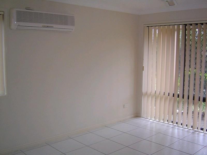33/13 Hervey Street, Pacific Pines QLD 4211