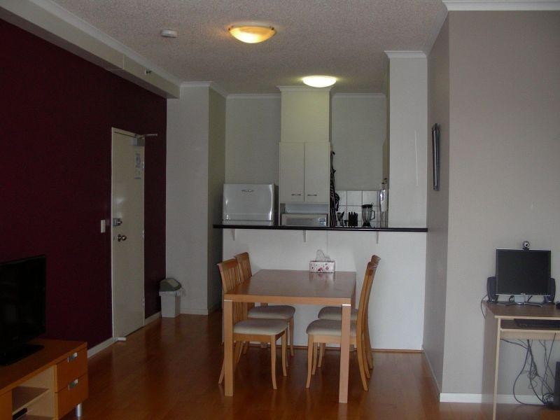 707/707/100 Bowen Street, Spring Hill QLD 4000