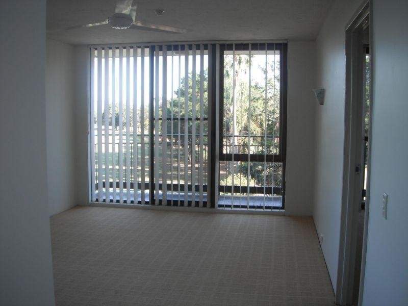 11-13 Fairway Drive, Clear Island Waters QLD 4226