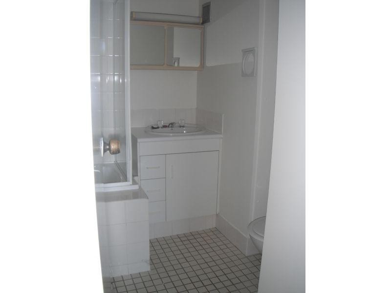 11-13 Fairway Drive, Clear Island Waters QLD 4226
