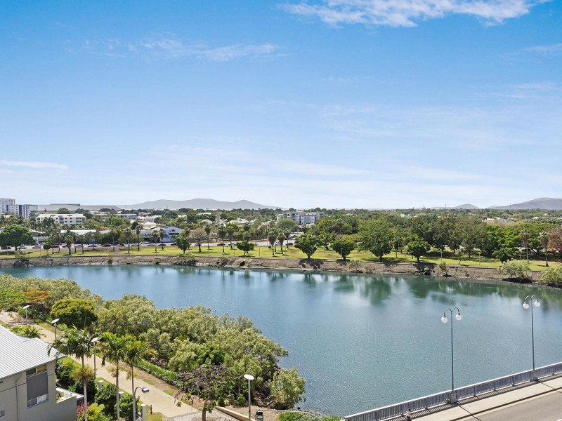 Townsville City QLD 4810