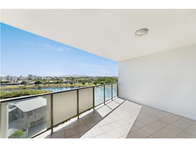 8-32 Stanley Street, Townsville City QLD 4810