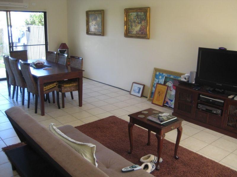 136 Palm Meadows Drive, Carrara QLD 4211