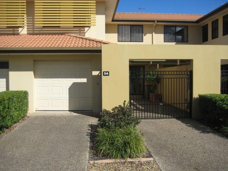 136 Palm Meadows Drive, Carrara QLD 4211
