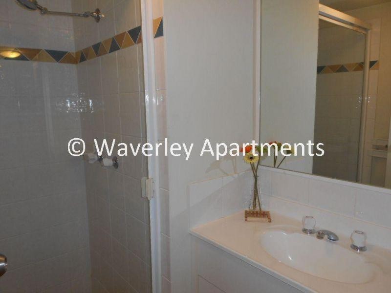 16-26 Waverley Street, Southport QLD 4215