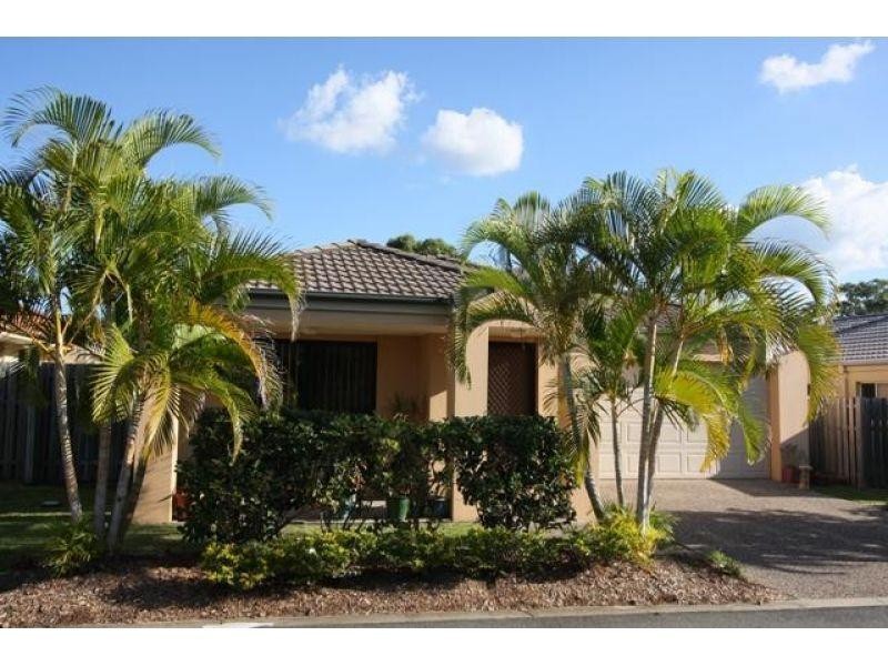 113 Arundel Drive, Arundel QLD 4214
