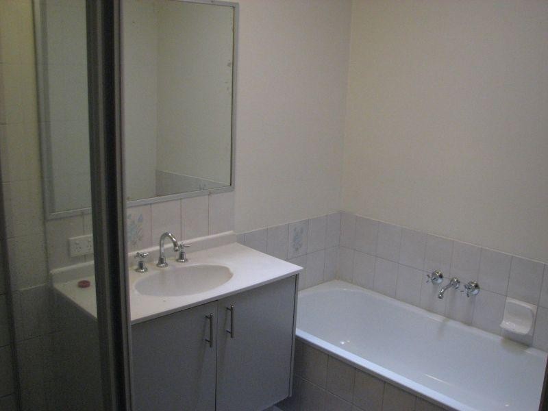 641 Pine Ridge Road, Biggera Waters QLD 4216