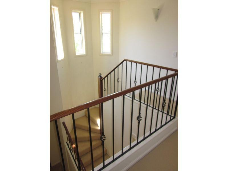 14/99-101 Heeb Street, Benowa QLD 4217