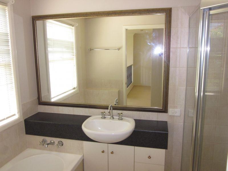 14/99-101 Heeb Street, Benowa QLD 4217