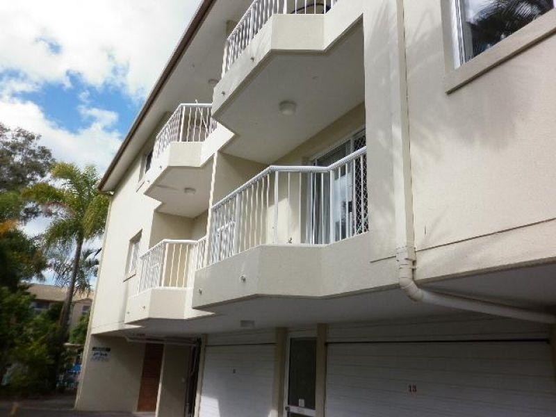 14/1 West Burleigh Road, Burleigh Heads QLD 4220