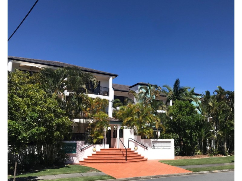 16-24 Purli Street, Chevron Island QLD 4217