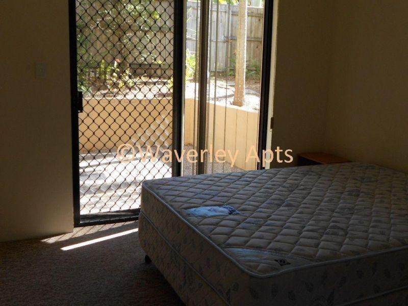 16-26 Waverley Street, Southport QLD 4215