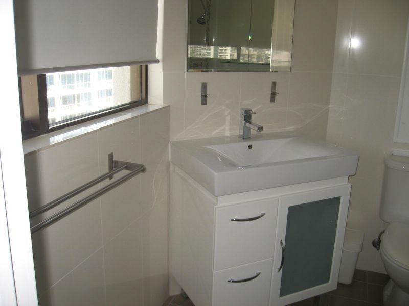 2105/5-25 Enderley Avenue, Surfers Paradise QLD 4217