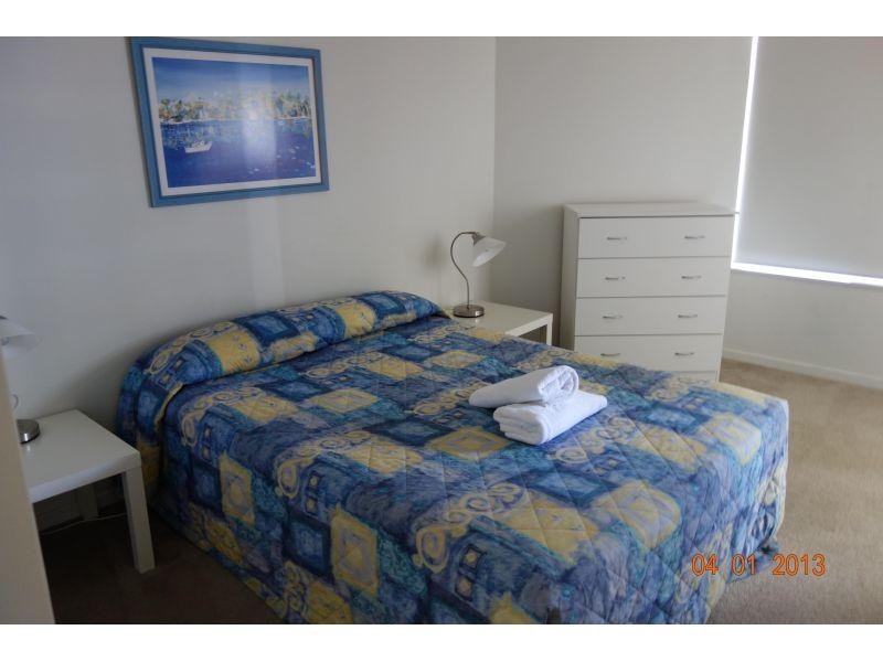 2105/5-25 Enderley Avenue, Surfers Paradise QLD 4217