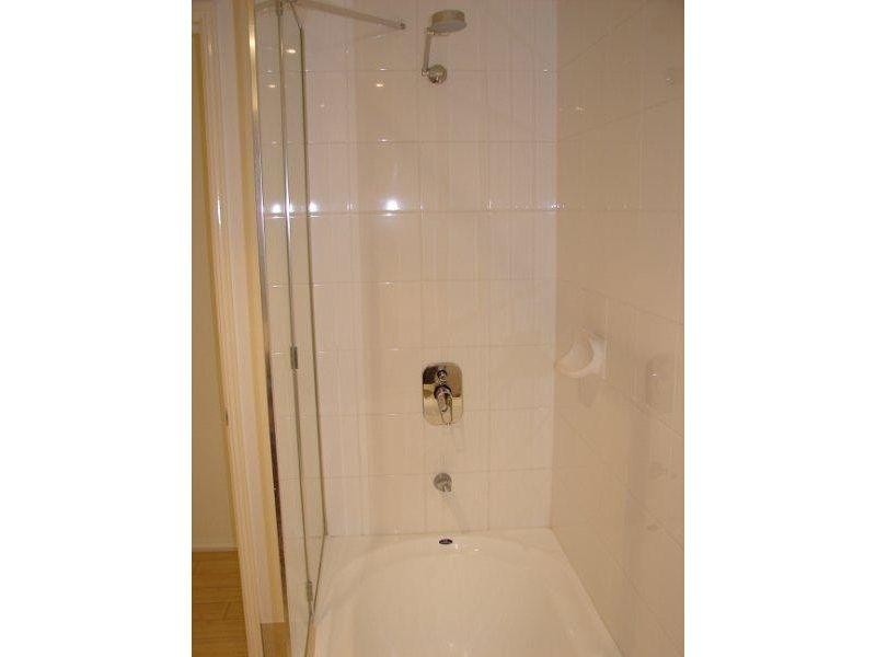 11/6 Fifth Avenue, Burleigh Heads QLD 4220