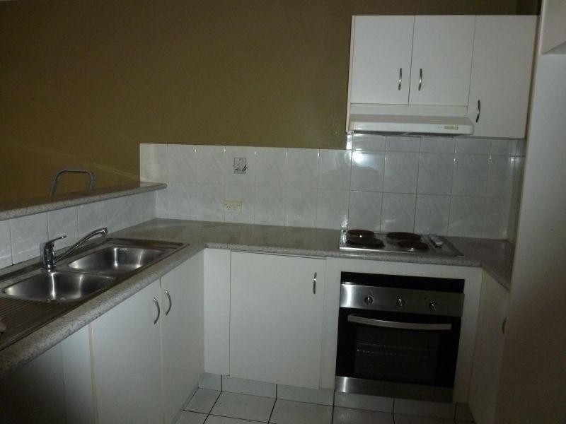 102 Alexander Drive, Highland Park QLD 4211