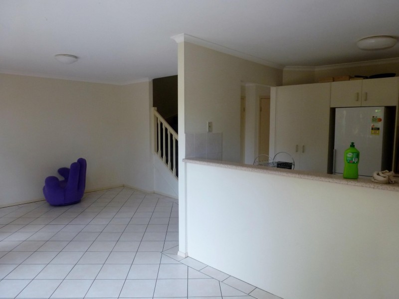 102 Alexander Drive, Highland Park QLD 4211