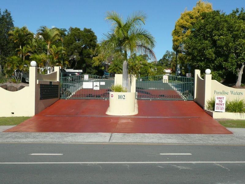 102 Alexander Drive, Highland Park QLD 4211