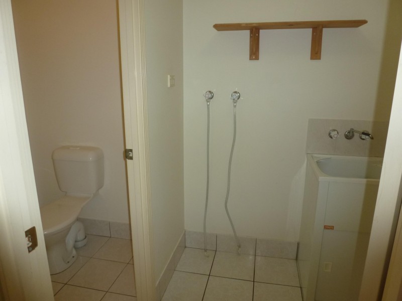 64/102 Alexander Drive, Highland Park QLD 4211