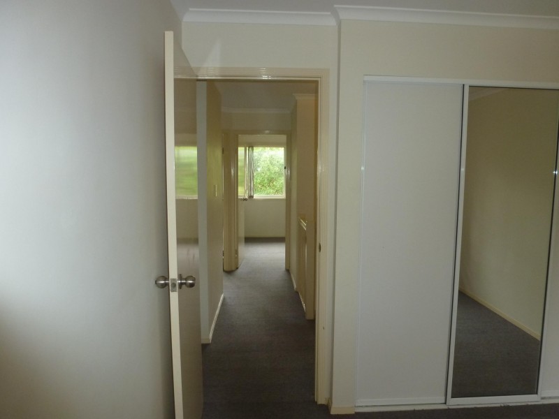 64/102 Alexander Drive, Highland Park QLD 4211