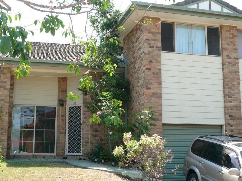 1A Alison Road, Carrara QLD 4211
