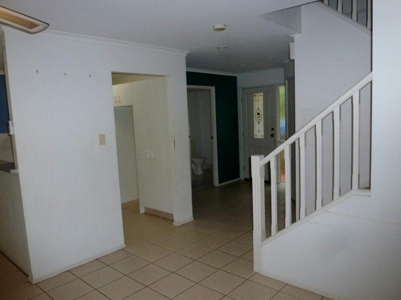 77/102 Alexander Drive, Highland Park QLD 4211