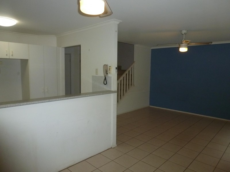 77/102 Alexander Drive, Highland Park QLD 4211