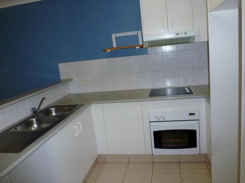 77/102 Alexander Drive, Highland Park QLD 4211