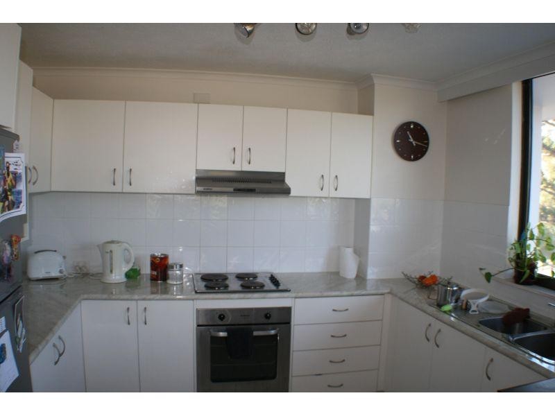 43 Enderley Avenue, Surfers Paradise QLD 4217