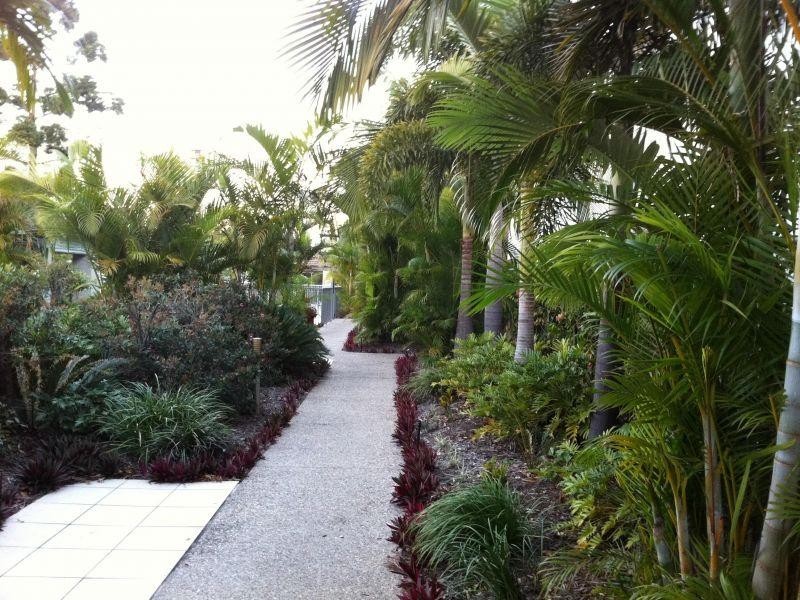 002/1880 Gold Coast Highway, Burleigh Heads QLD 4220