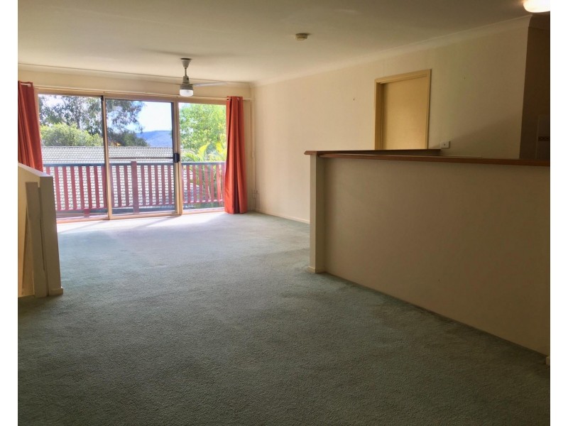 30/6-20 Ben Lomond Drive, Highland Park QLD 4211