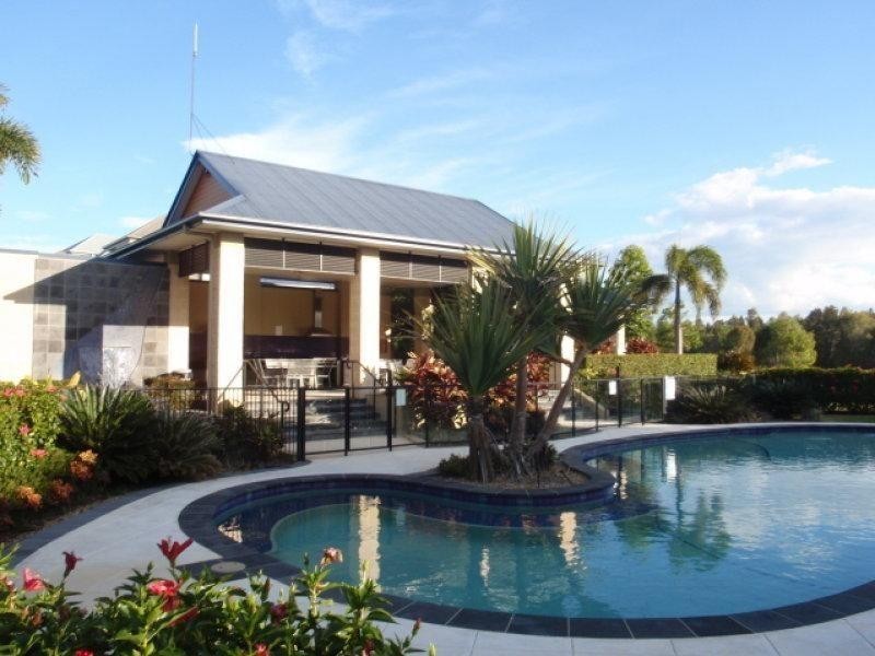 1 The Vistas Drive, Carrara QLD 4211