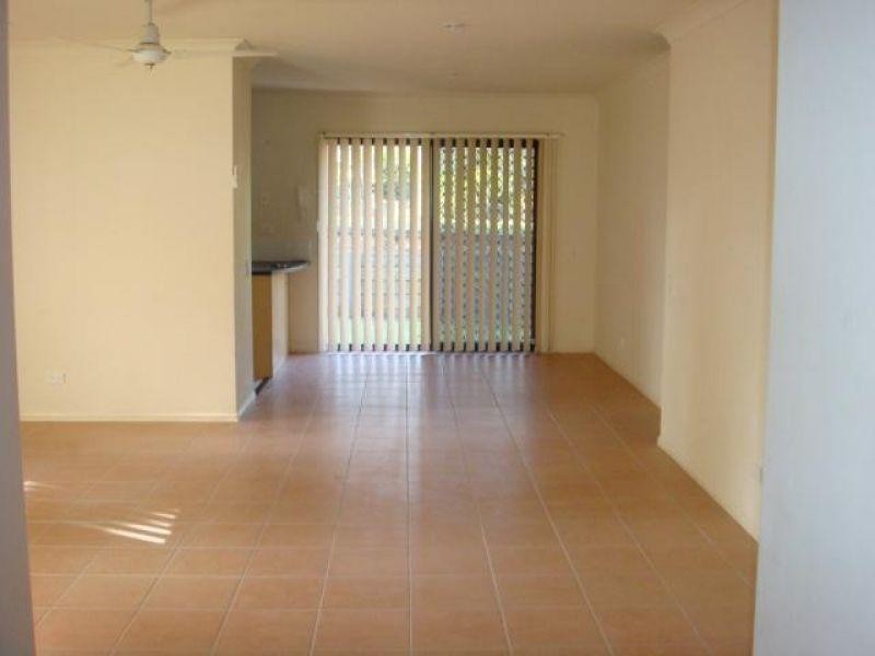 20 Brown Street, Labrador QLD 4215