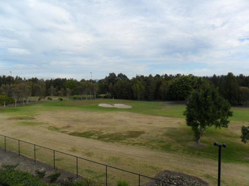 1 The Vistas Drive, Carrara QLD 4211