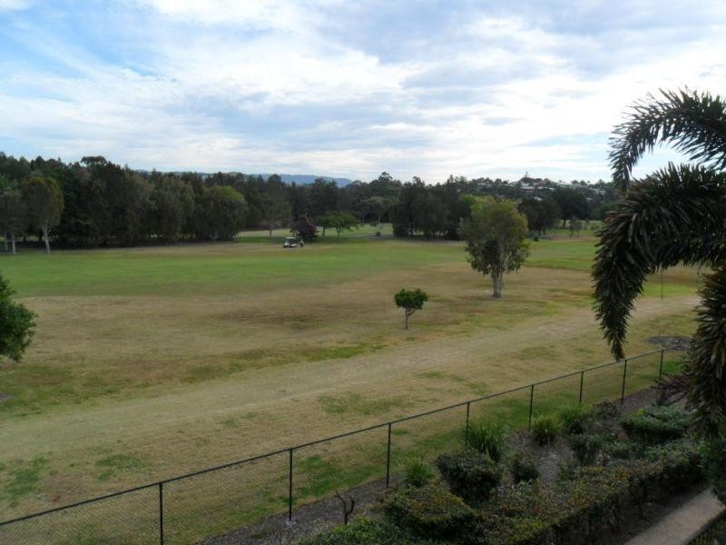 1 The Vistas Drive, Carrara QLD 4211