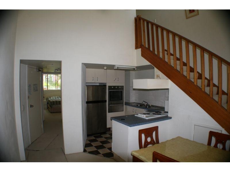 Townhouse 71/43 Enderley Avenue, Surfers Paradise QLD 4217