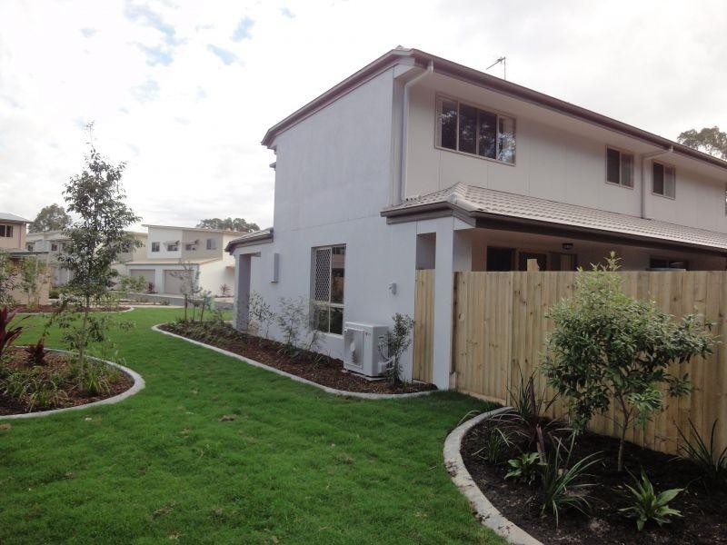 2 Abrahams Road, Upper Coomera QLD 4209