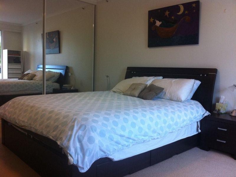 5/1-9 Hughes Avenue, Main Beach QLD 4217