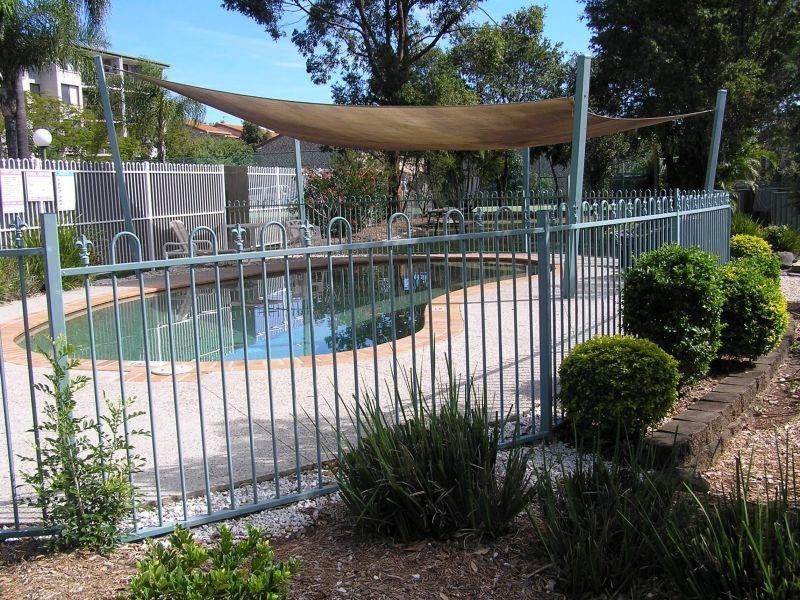 42 Murev Way, Carrara QLD 4211