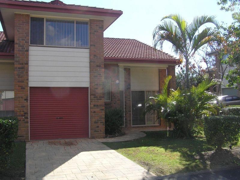 1A Alison Road, Carrara QLD 4211