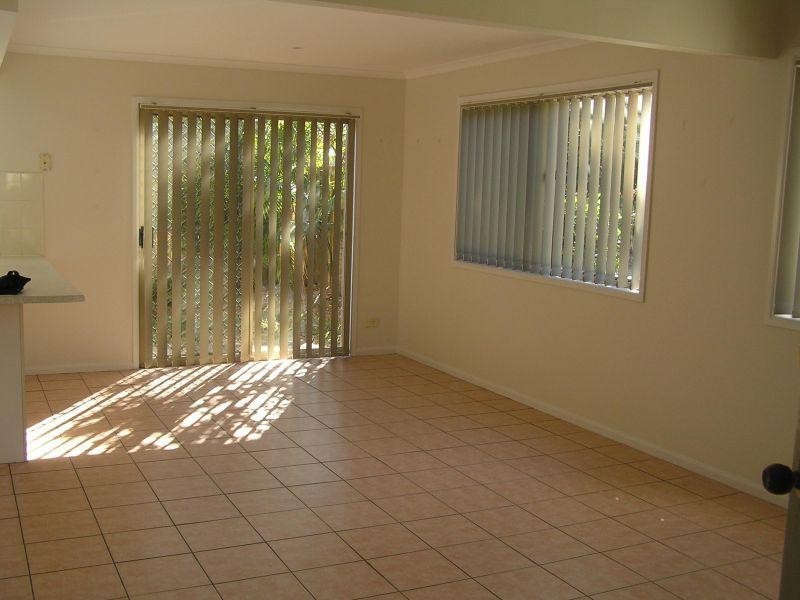 1A Alison Road, Carrara QLD 4211