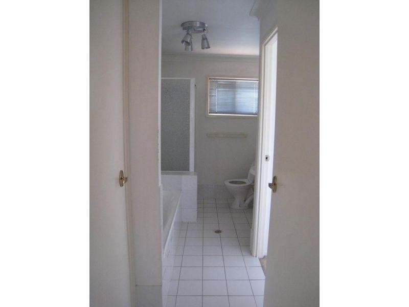 9 Bayside Court, Thorneside QLD 4158