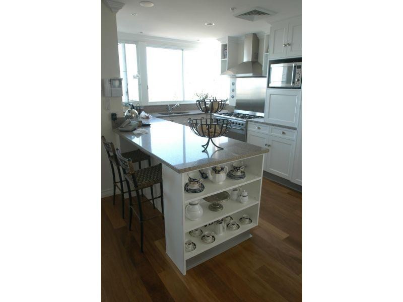 212 Marine Parade, Labrador QLD 4215