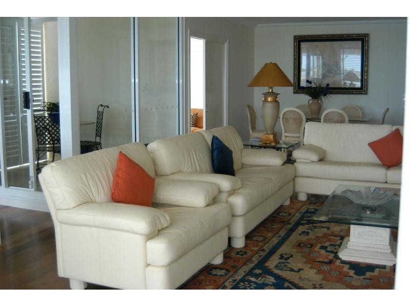 212 Marine Parade, Labrador QLD 4215