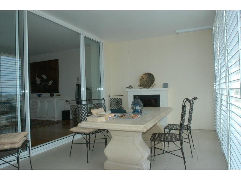 212 Marine Parade, Labrador QLD 4215