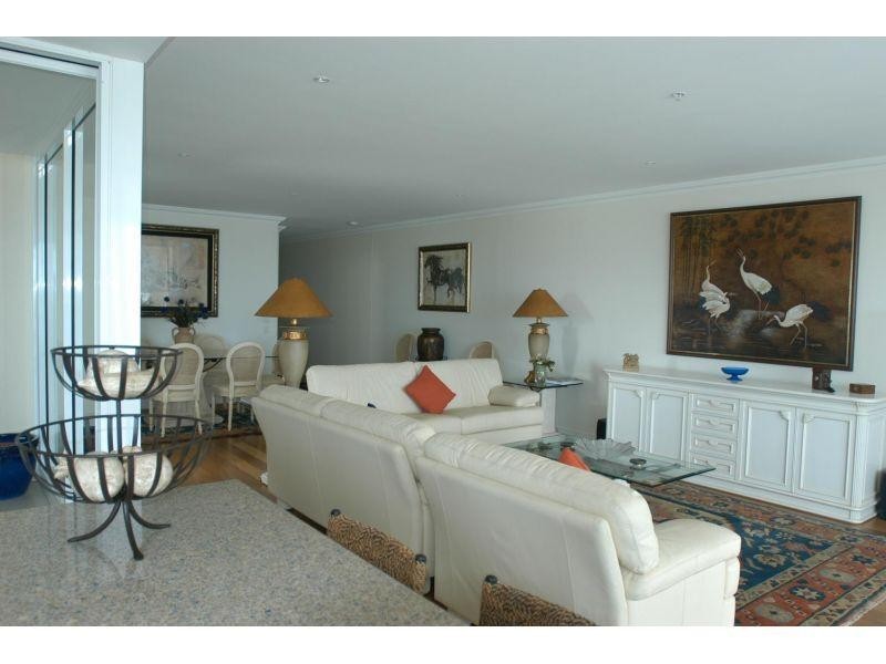 212 Marine Parade, Labrador QLD 4215