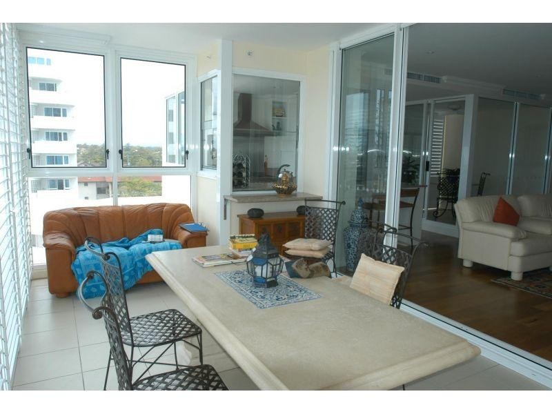 212 Marine Parade, Labrador QLD 4215