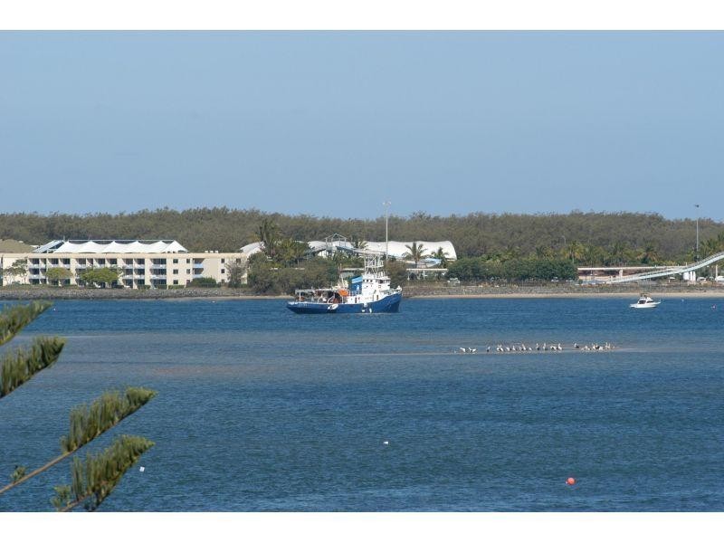 212 Marine Parade, Labrador QLD 4215