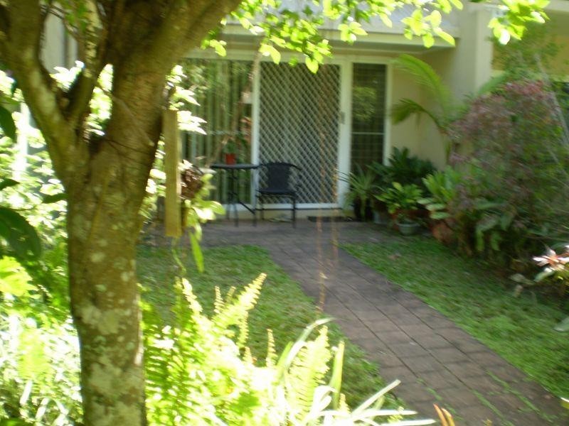 203 Mayers Street, Cairns QLD 4870